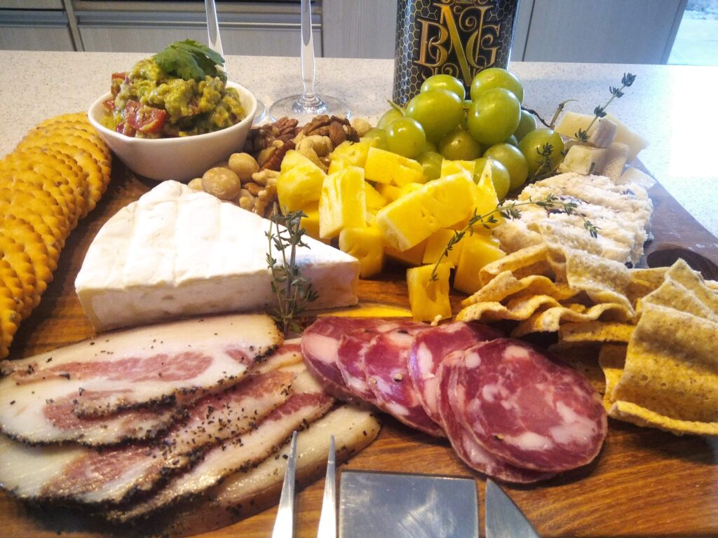 A cheese platter perfect for Durbanville wine pairing.